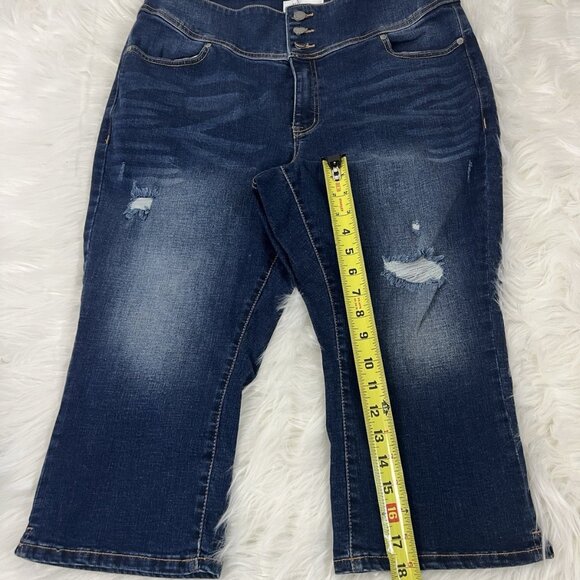 Lane Bryant NWT Denim Capri Jegging Pants Women Plus Size 16 High Rise Dark Wash - Picture 4 of 7